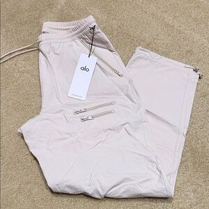 ALO Yoga Cream Takeaway Track Pants